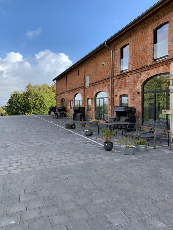 Ferienwohnung 3 Am Herrenhaus Ahrensboek Ahrensbok エクステリア 写真