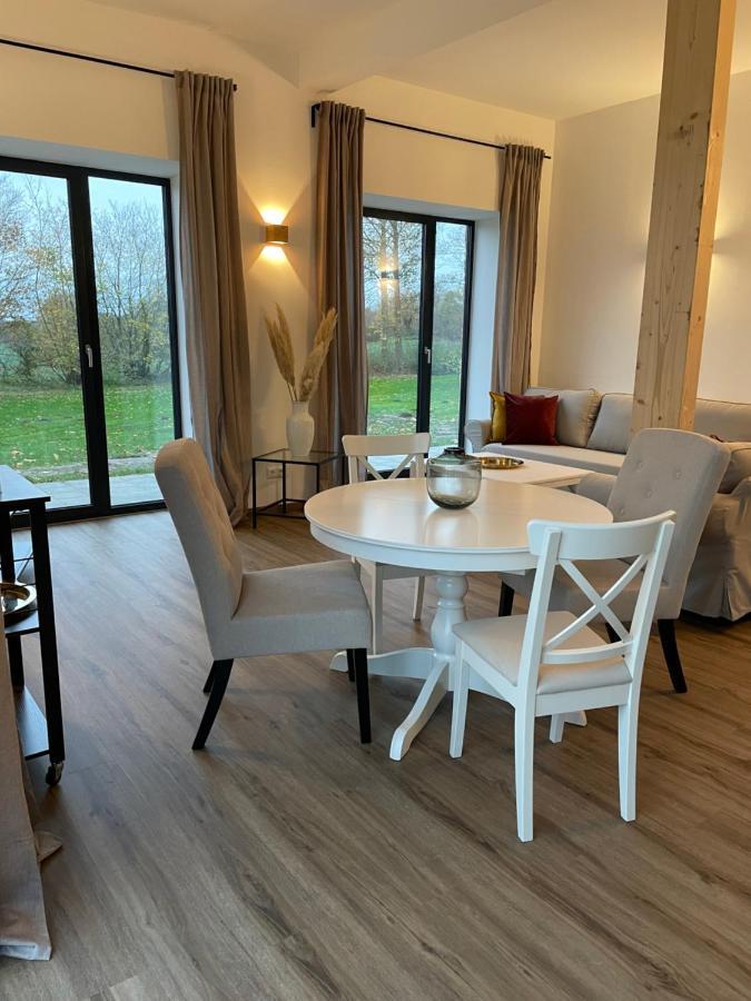 Ferienwohnung 3 Am Herrenhaus Ahrensboek Ahrensbok エクステリア 写真